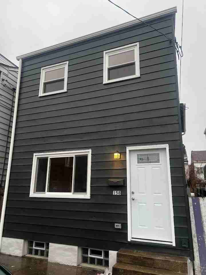 158 S 17th St - Photo 2 of 14