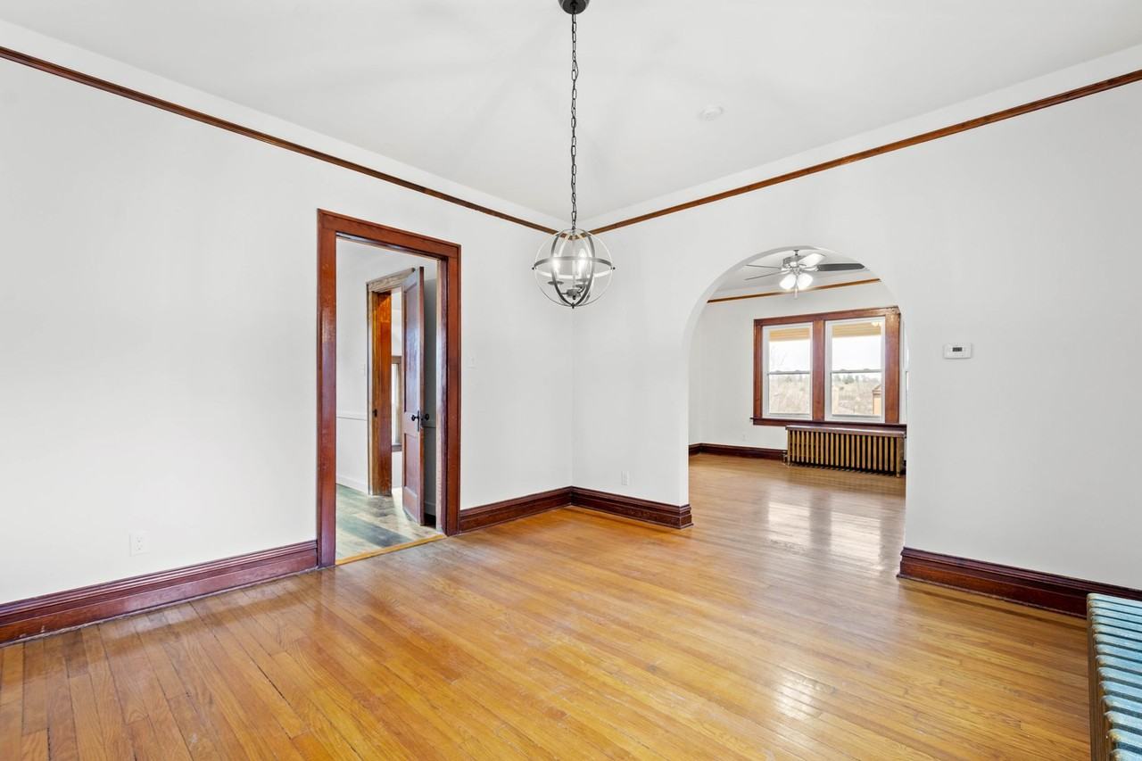 417 Reifert St - Photo 6 of 27