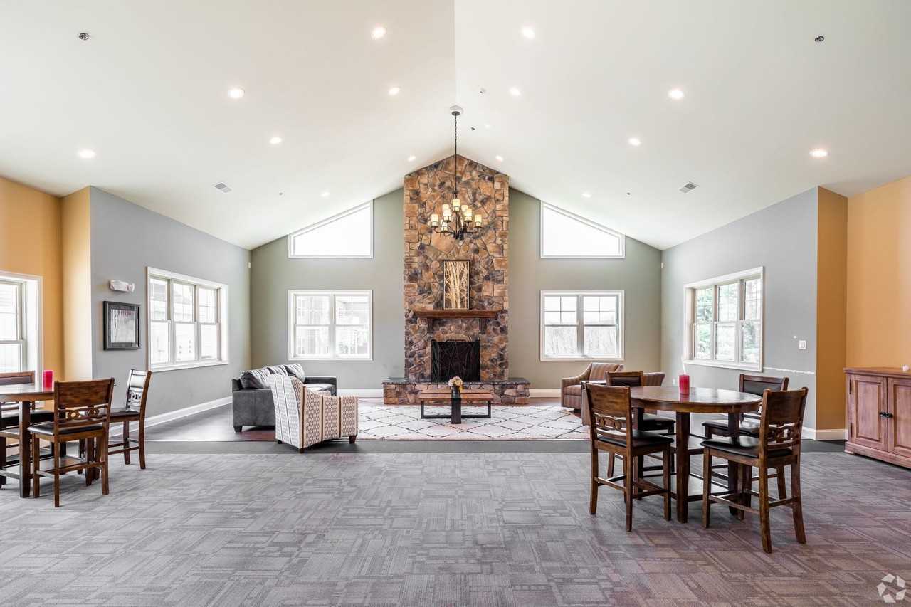 Mill Hollow Apartments - Photo 2 of 17