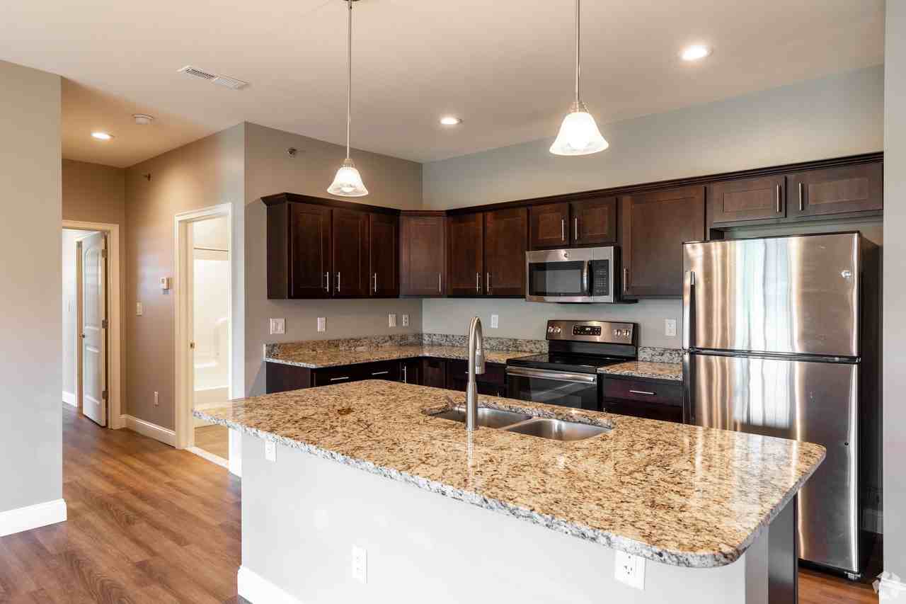 Mill Hollow Apartments - Photo 4 of 17