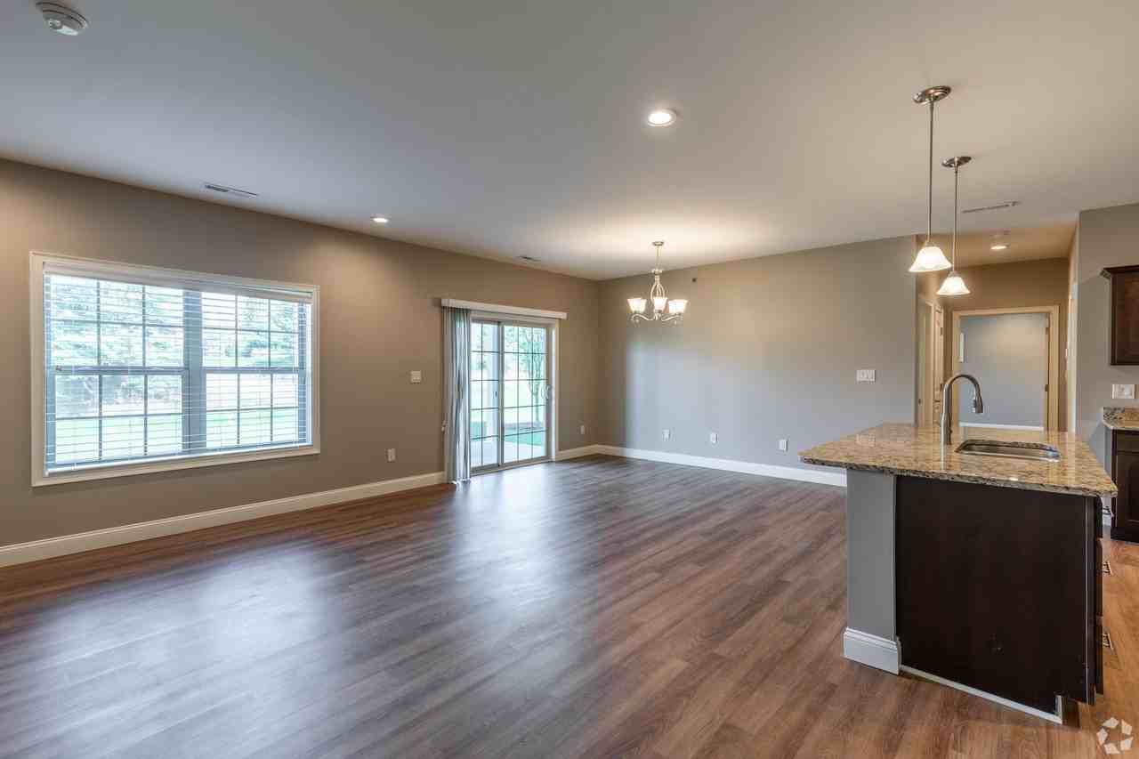 Mill Hollow Apartments - Photo 6 of 17