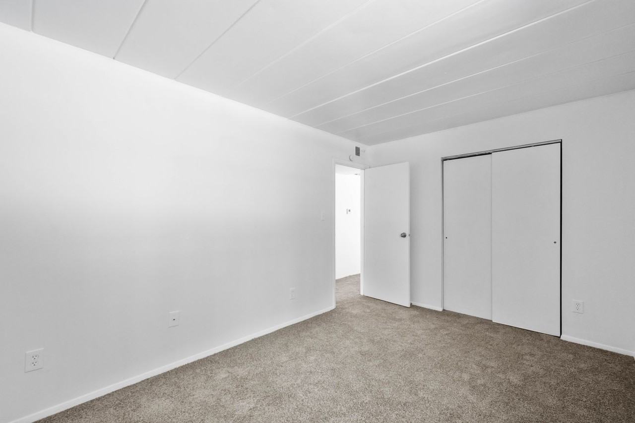 2860 Washington Blvd - Photo 4 of 44