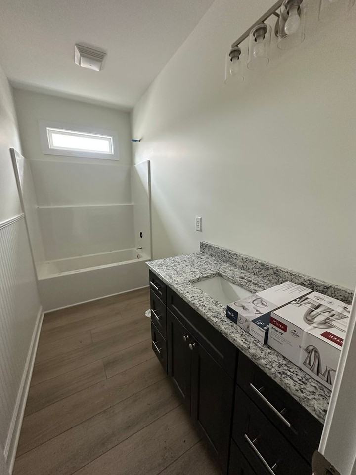 904 Fort Totten Dr #A - Photo 7 of 8