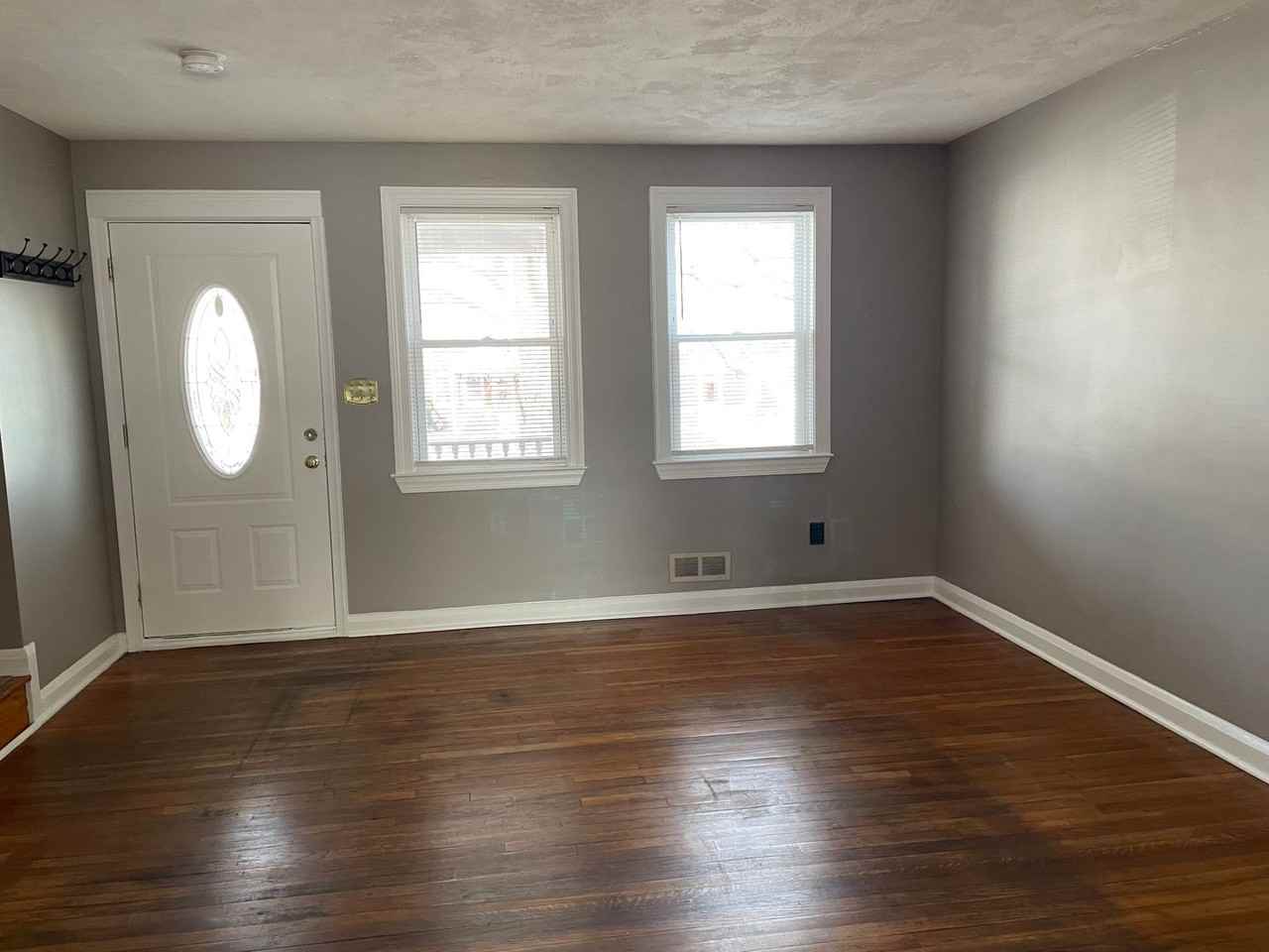 7325 Conley St - Photo 3 of 22