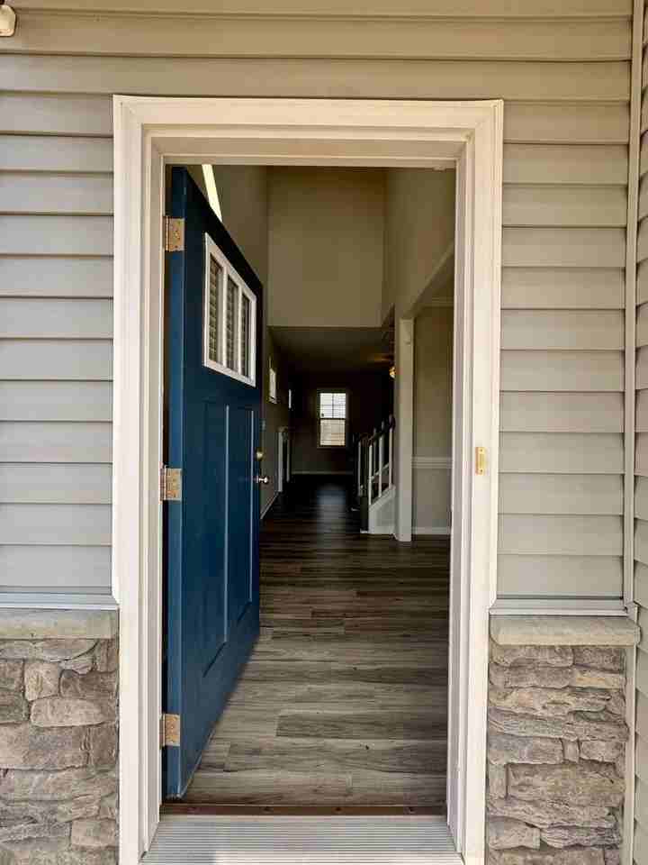 181 Chatfield Dr - Photo 2 of 23