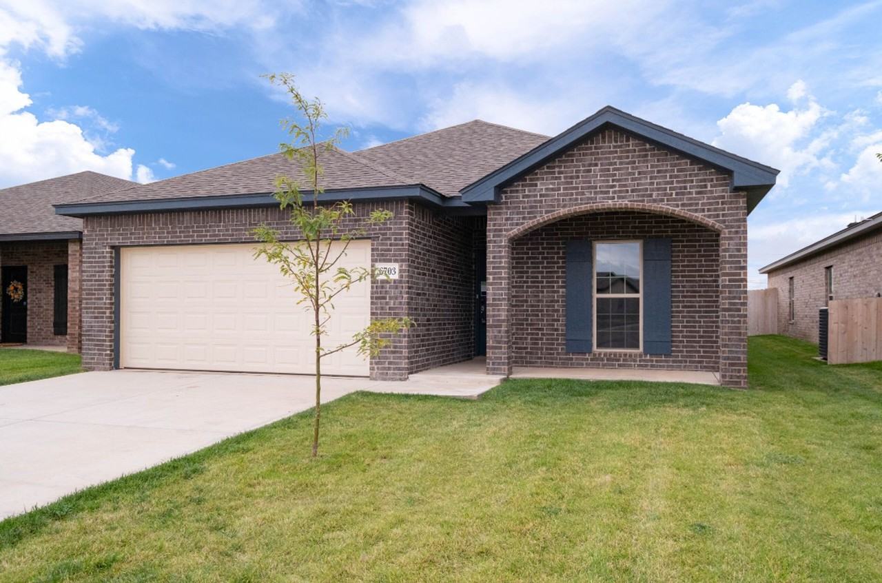 6703 Star Ln - Photo 2 of 20