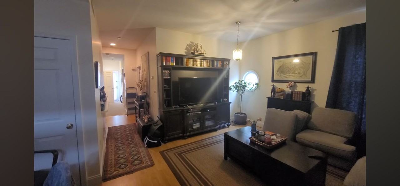 12 Glencoe St - Photo 6 of 8