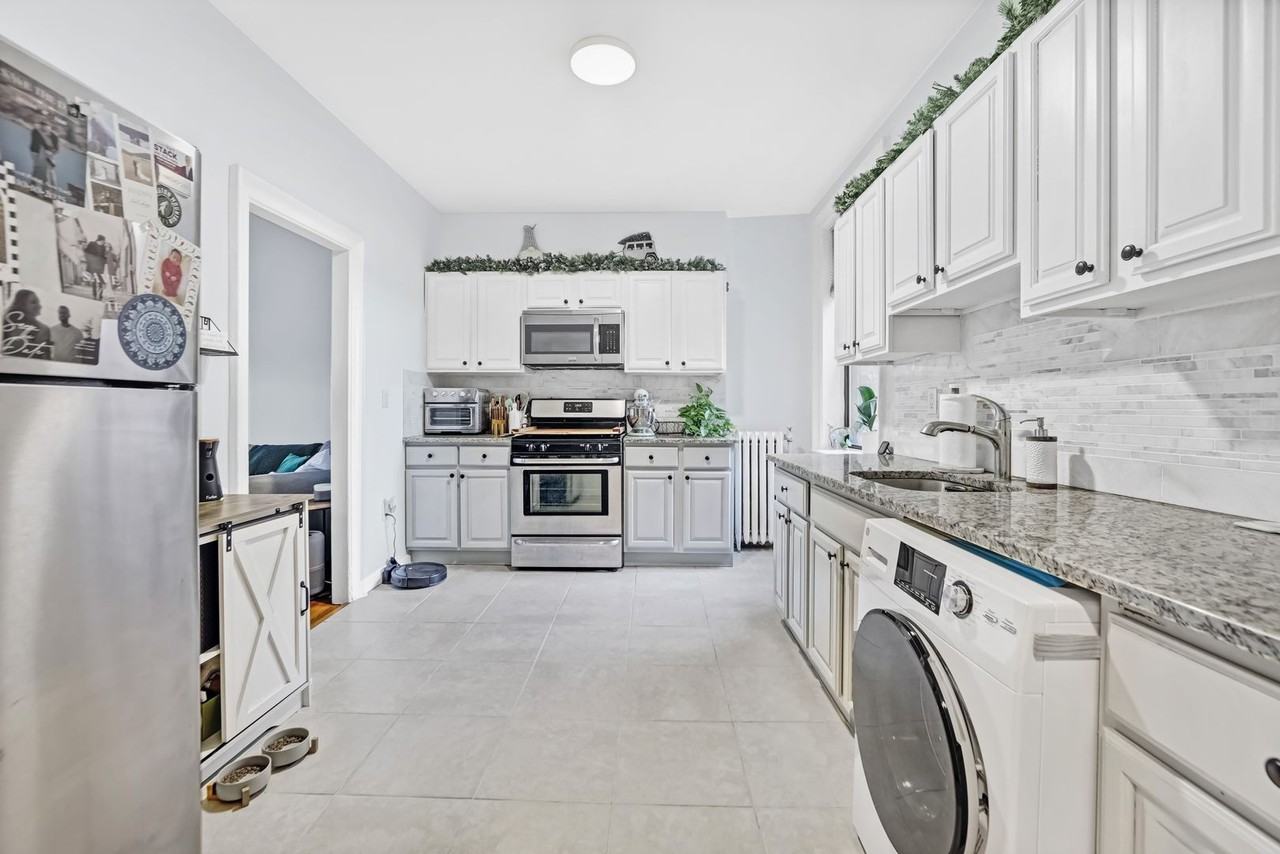 1200 Central Ave - Photo 4 of 24