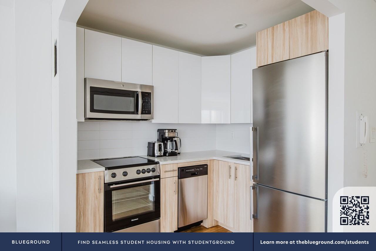 309 W 30th St #1758 - Photo 6 of 20