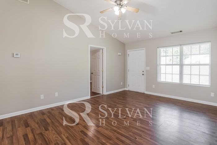 63 Mineral Springs Ln - Photo 2 of 15