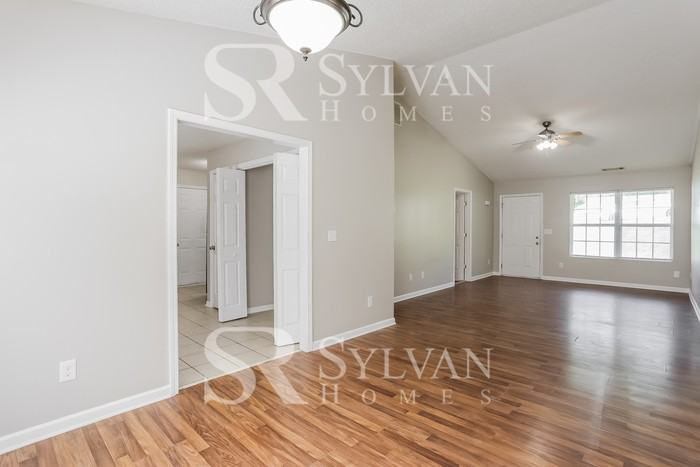 63 Mineral Springs Ln - Photo 3 of 15