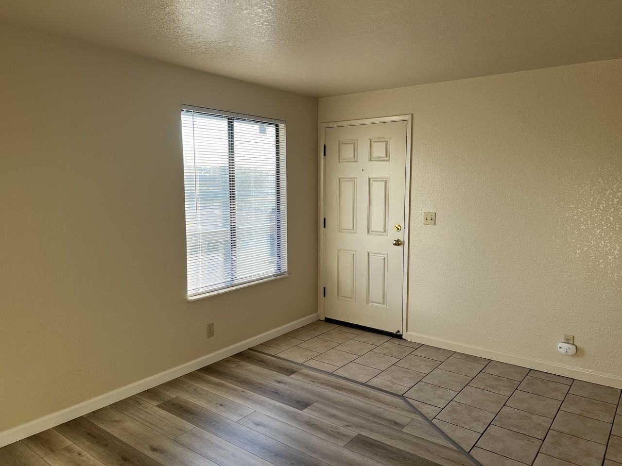 4906 Valley E Blvd #H - Photo 3 of 12