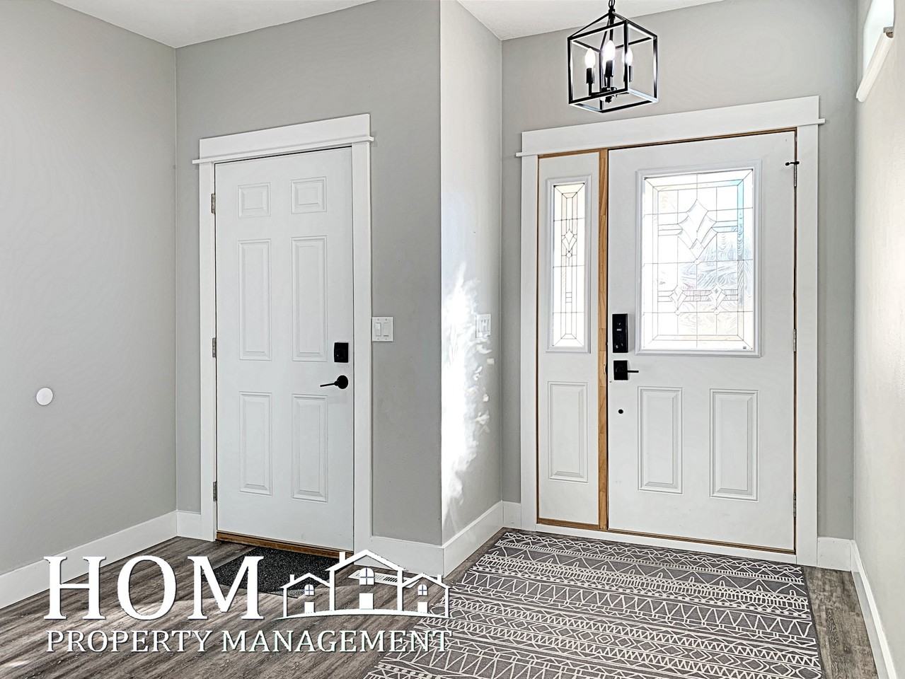 437 Thomas Dr #NA - Photo 2 of 20