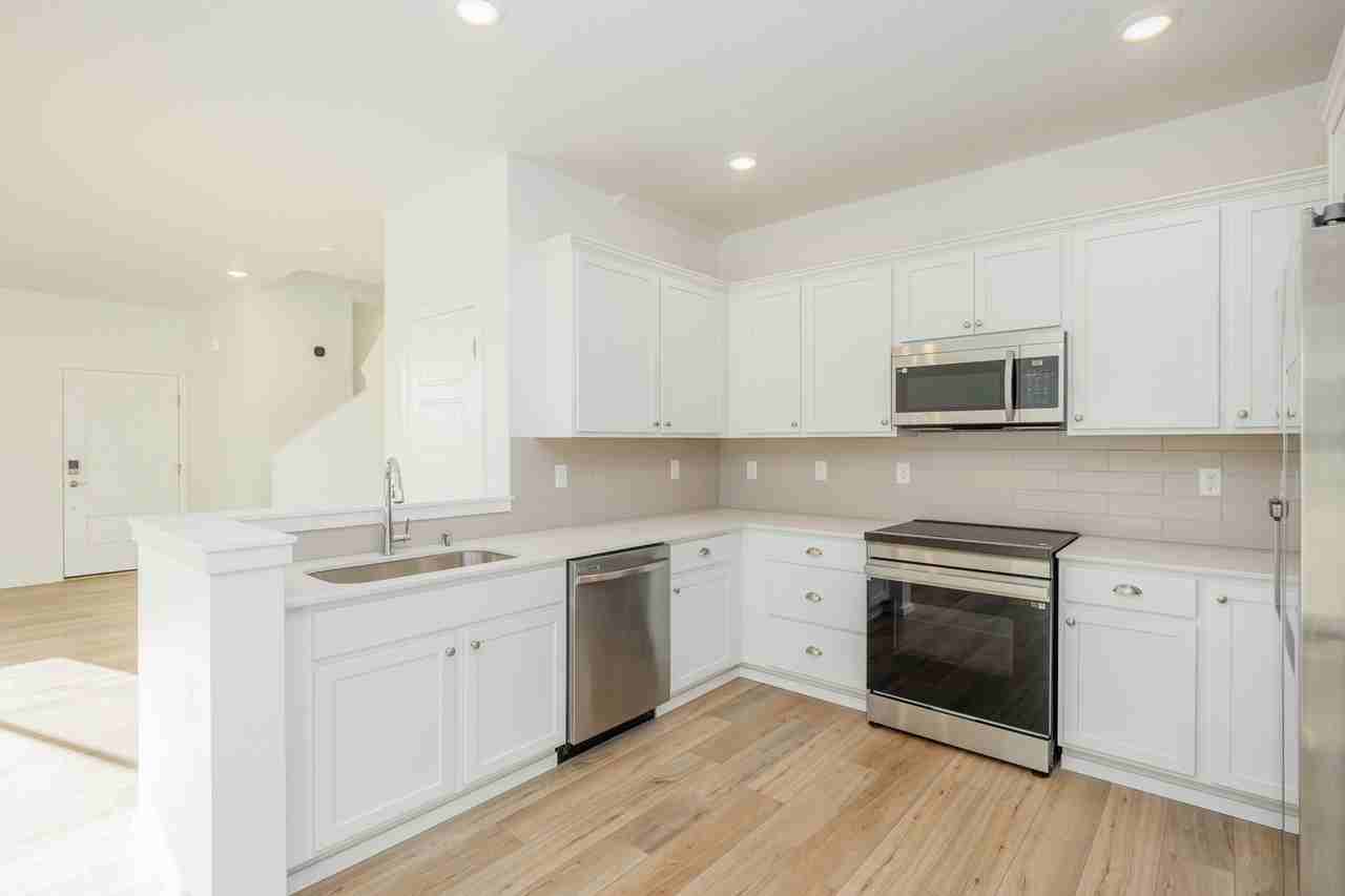 2726 N Red Shoulder Ln #NA - Photo 7 of 27