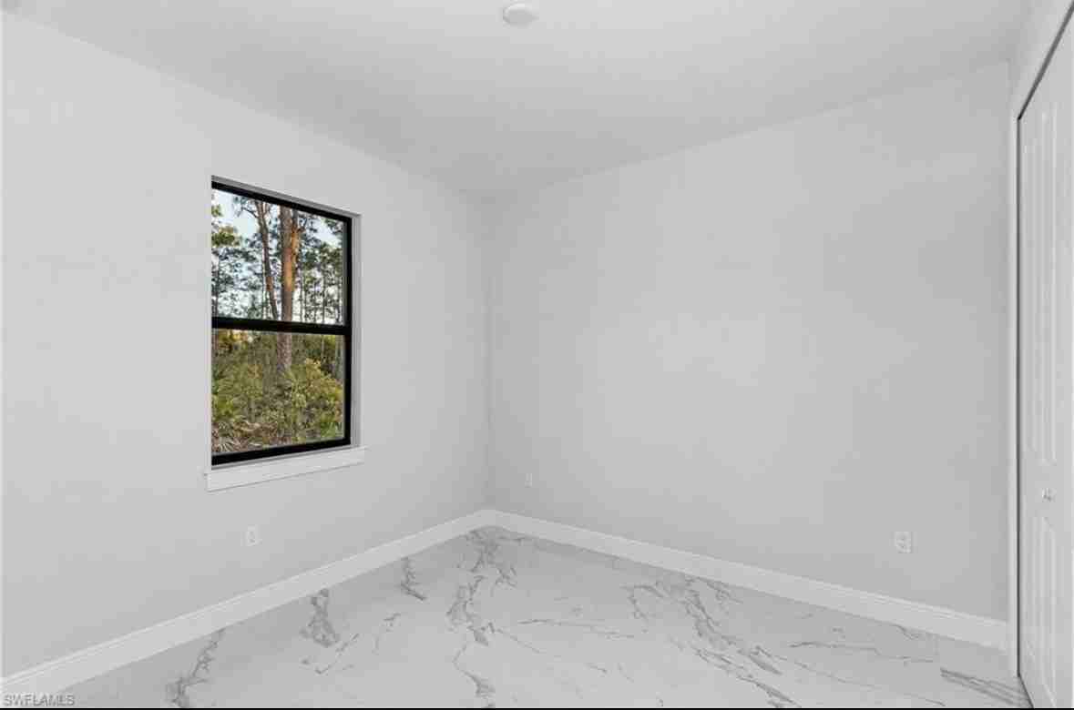 808 37th Ave Nw #NA - Photo 6 of 20