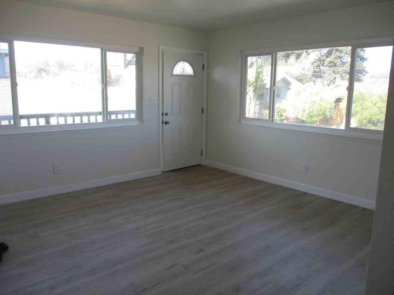 703 3rd St #8 - Photo 3 of 11