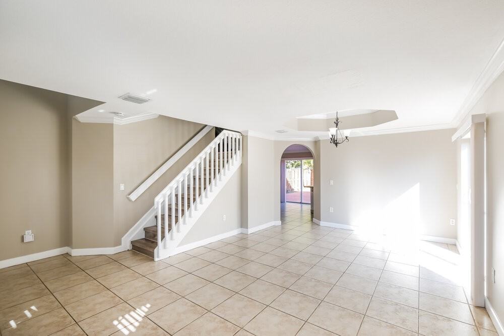 14461 Sw 156th Ave - Photo 6 of 17