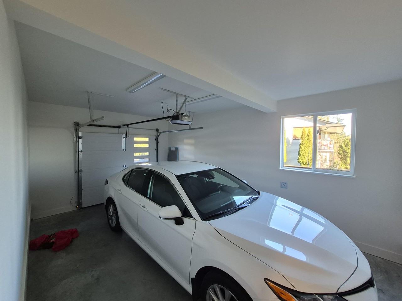 2421 Mountain Heights Dr #MAIN - Photo 3 of 20
