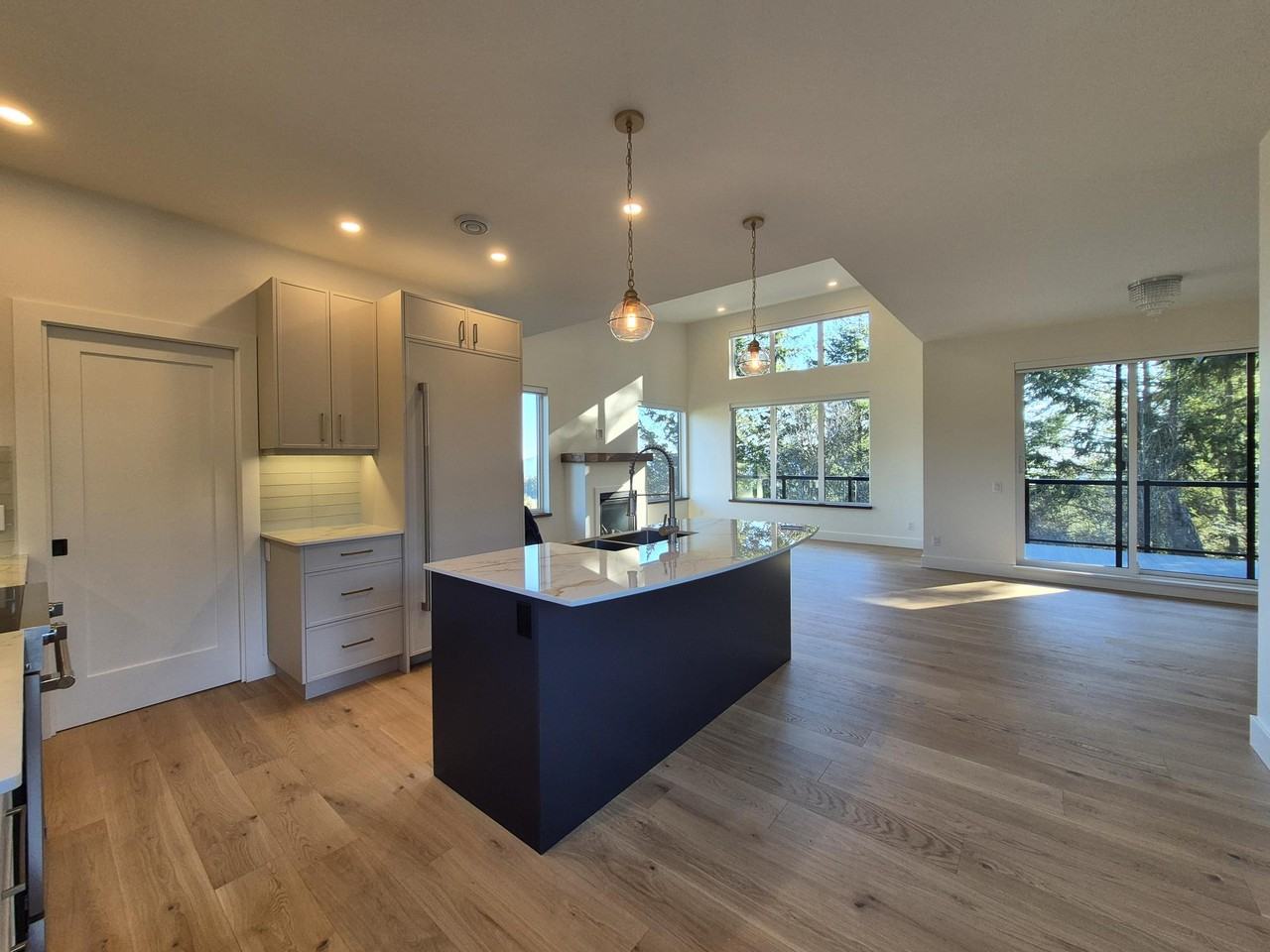 2421 Mountain Heights Dr #MAIN - Photo 6 of 20