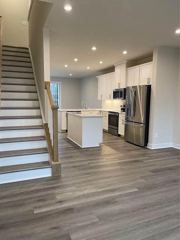4728 Chastain Ave - Photo 2 of 22