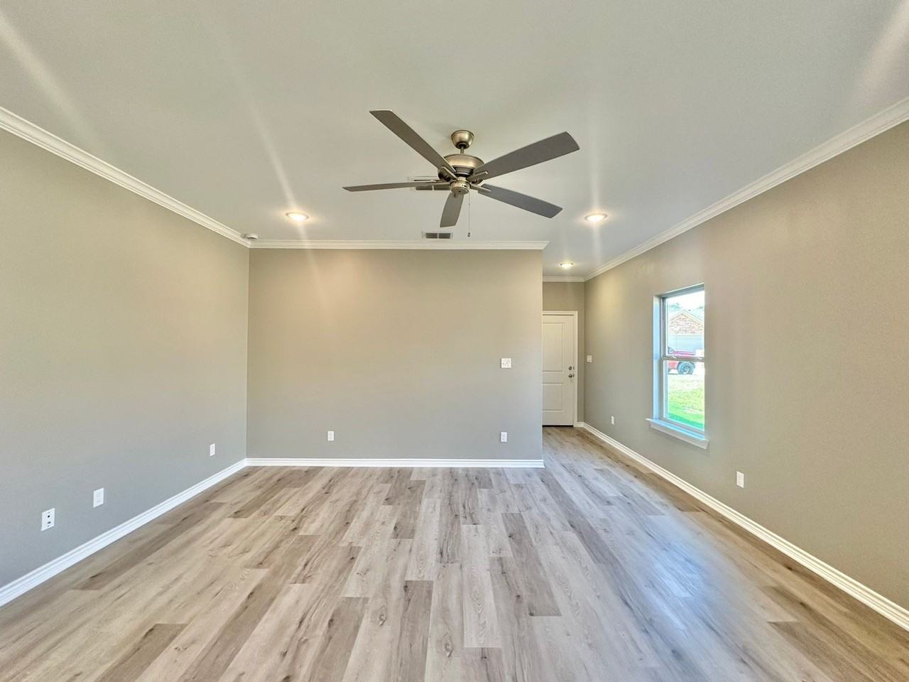 6221 Villa Rosa Way #6221 - Photo 4 of 30