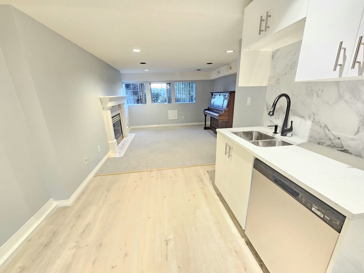 2644 Fortress Drive - Photo 2 of 8