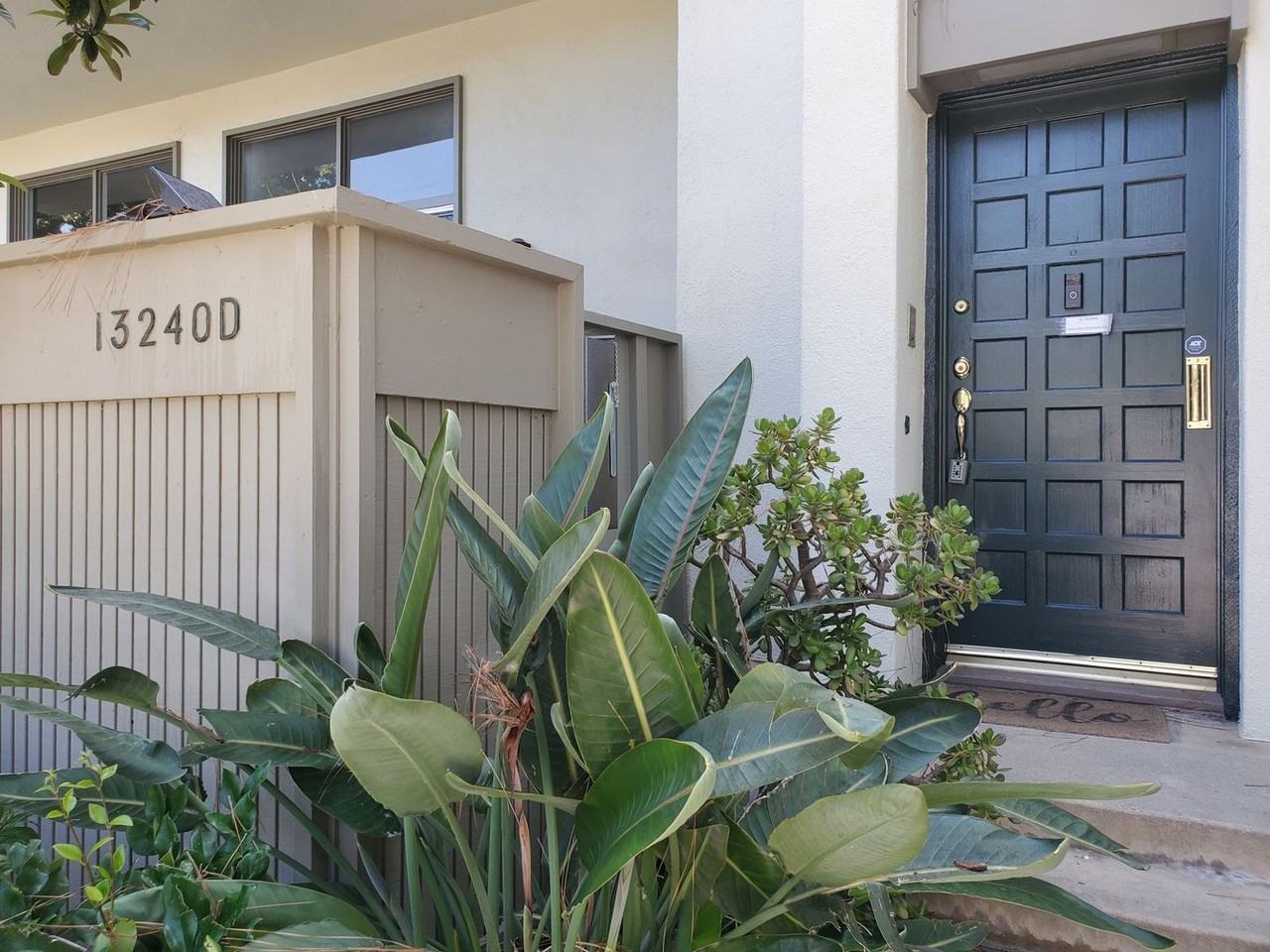 13240 Fiji Way - Photo 2 of 23