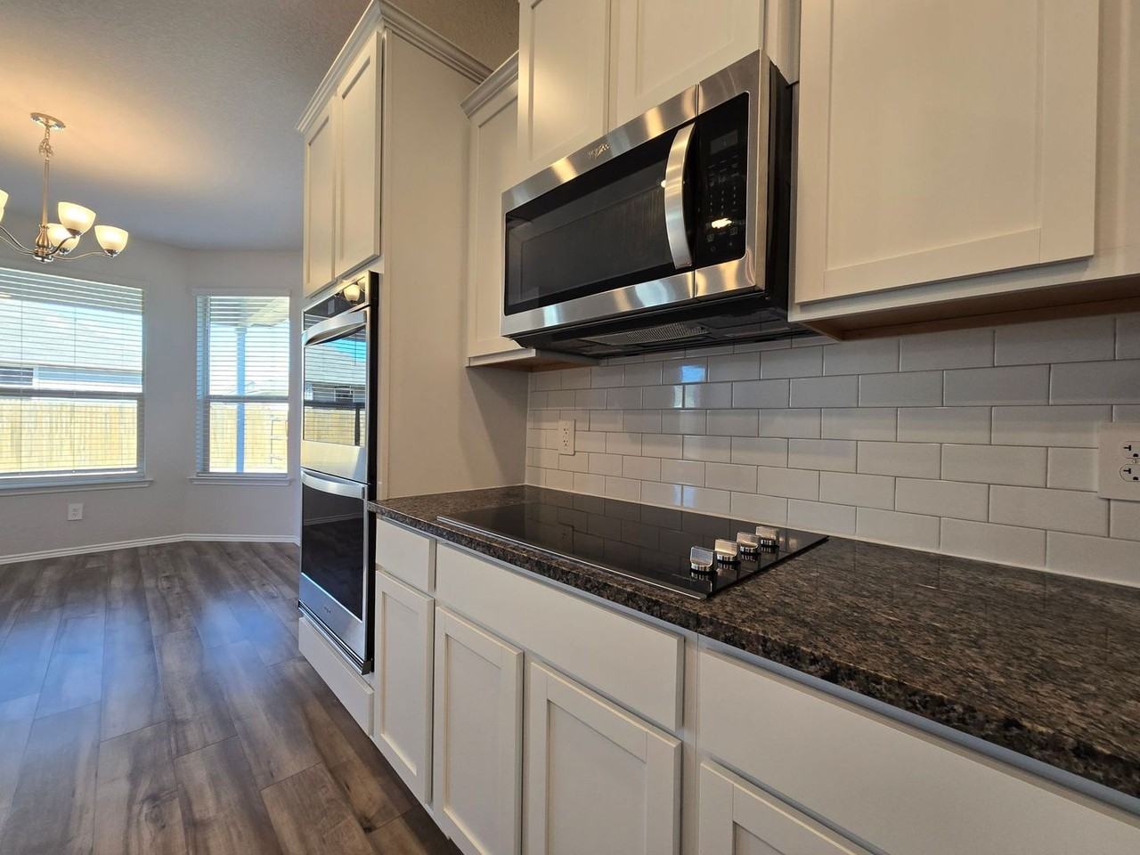 2333 Aylesbury Drive - Photo 7 of 35