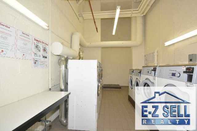 98-51 64th Avenue - Photo 3 of 10