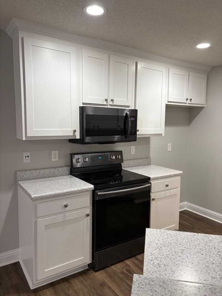 181 Wood Dr - Photo 7 of 10