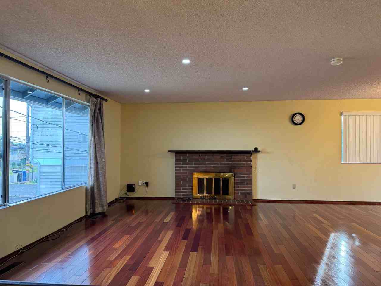 7343 35th Ave S - Photo 3 of 15