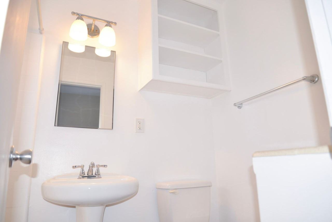 1 W Avenida Ramona - Photo 7 of 17