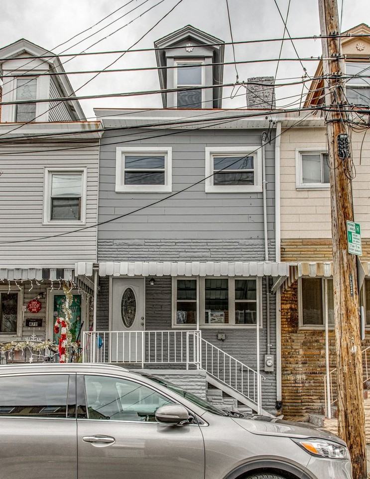 4713 Lorigan St - Photo 2 of 21