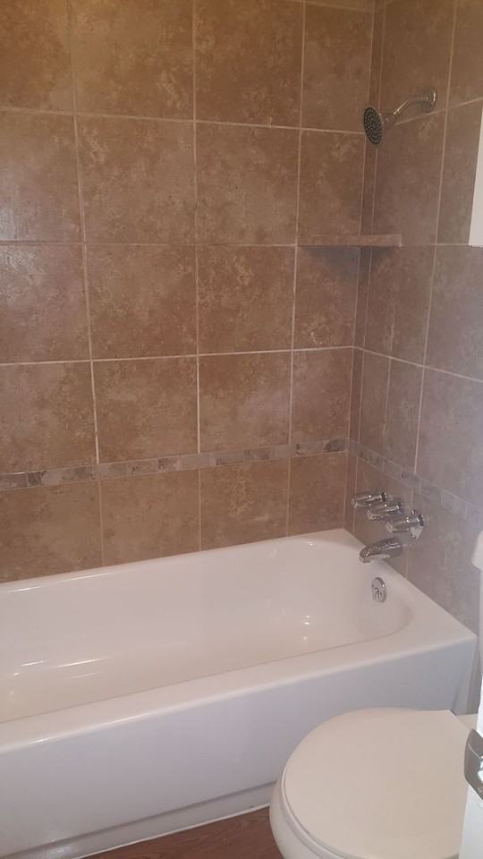 Santa Monica Apartments - Photo 2 of 12