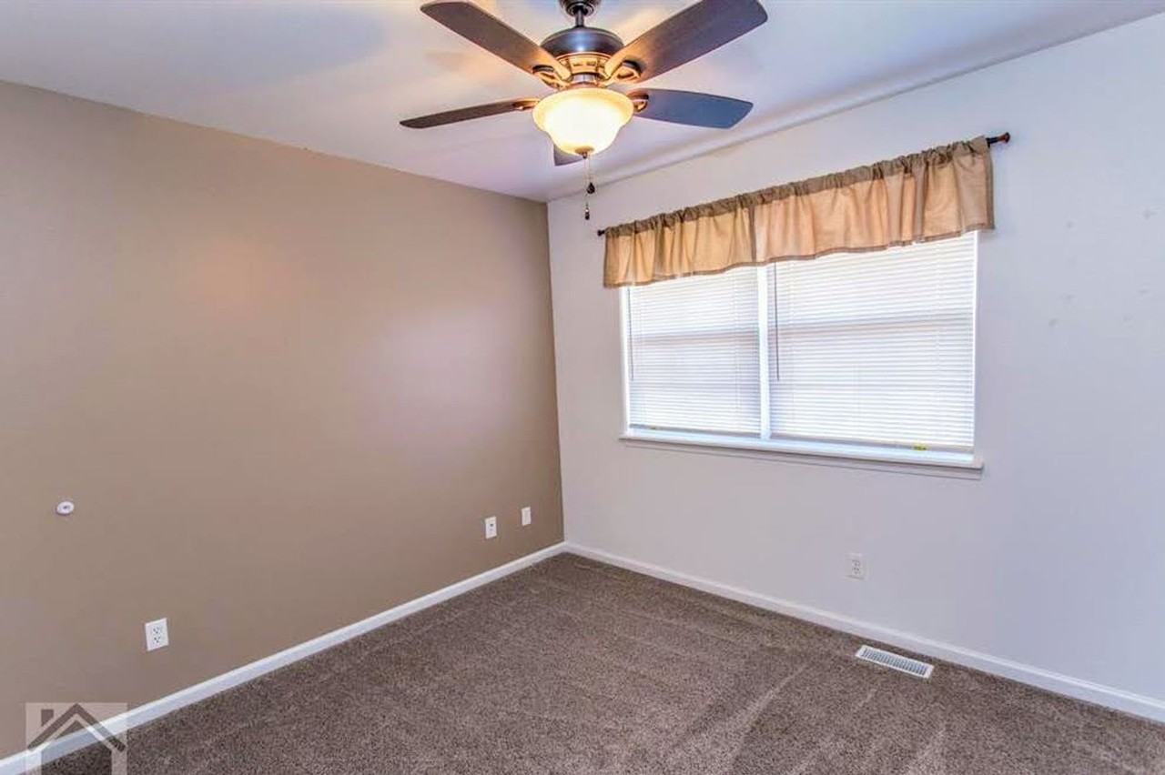21731 Harlan Ln - Photo 4 of 10
