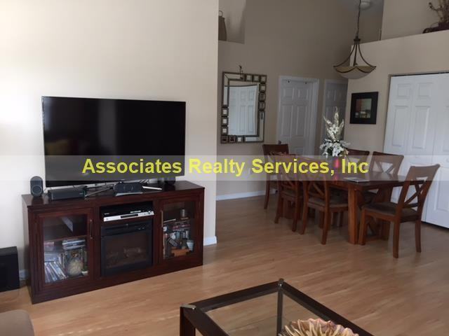 4918 Nw 20th Dr - Photo 5 of 21