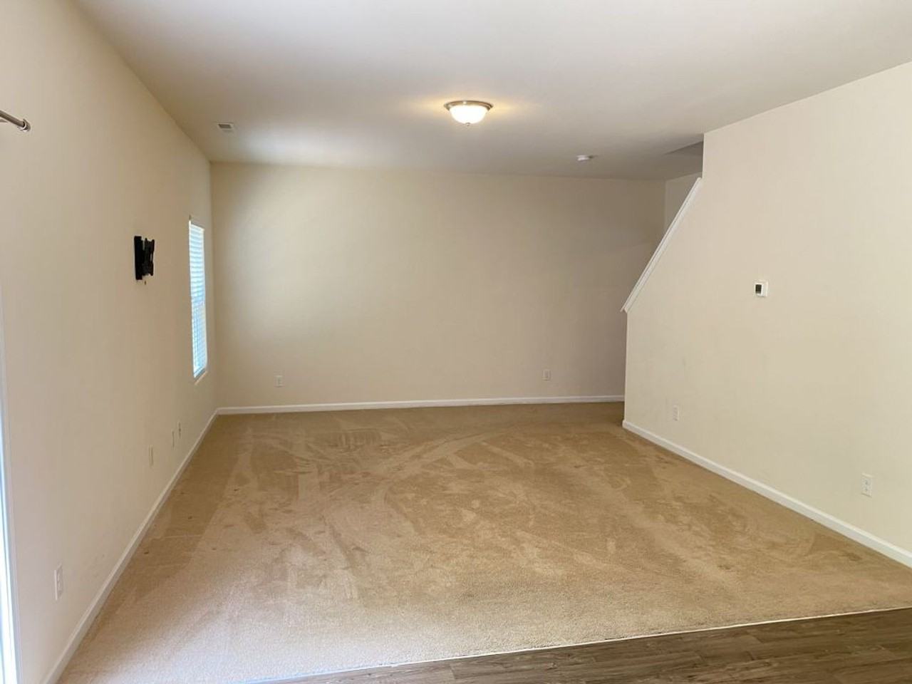 7617 Malden Park Dr - Photo 5 of 34