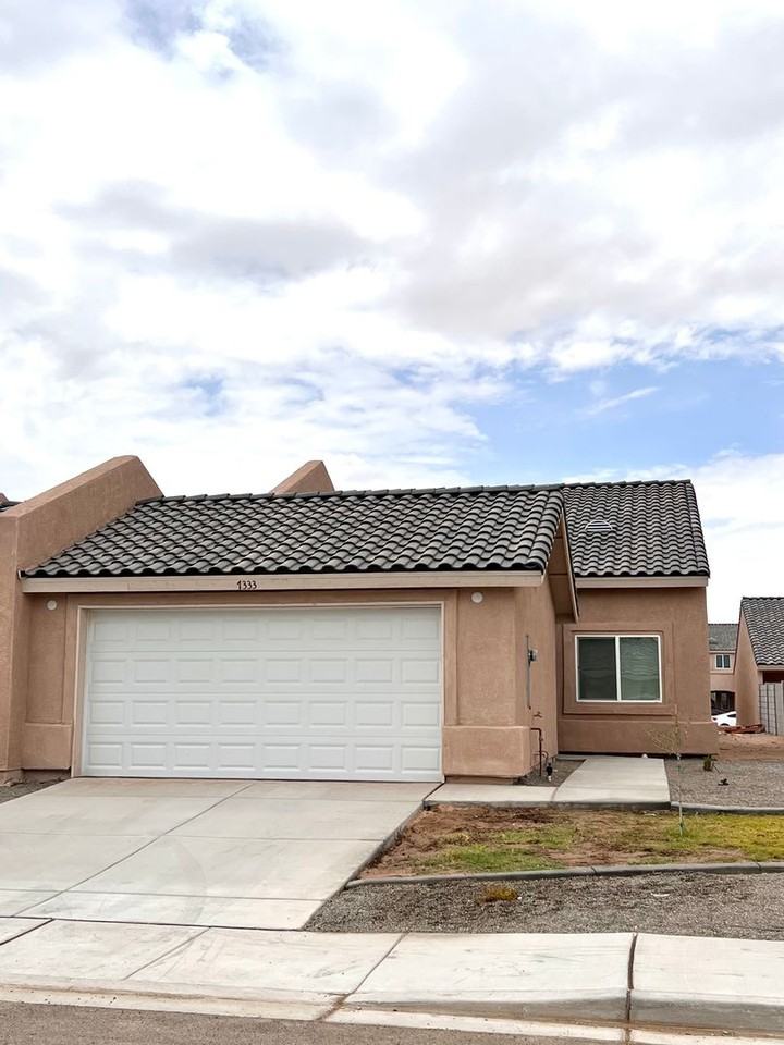 7333 E 37th Pl - Photo 6 of 10