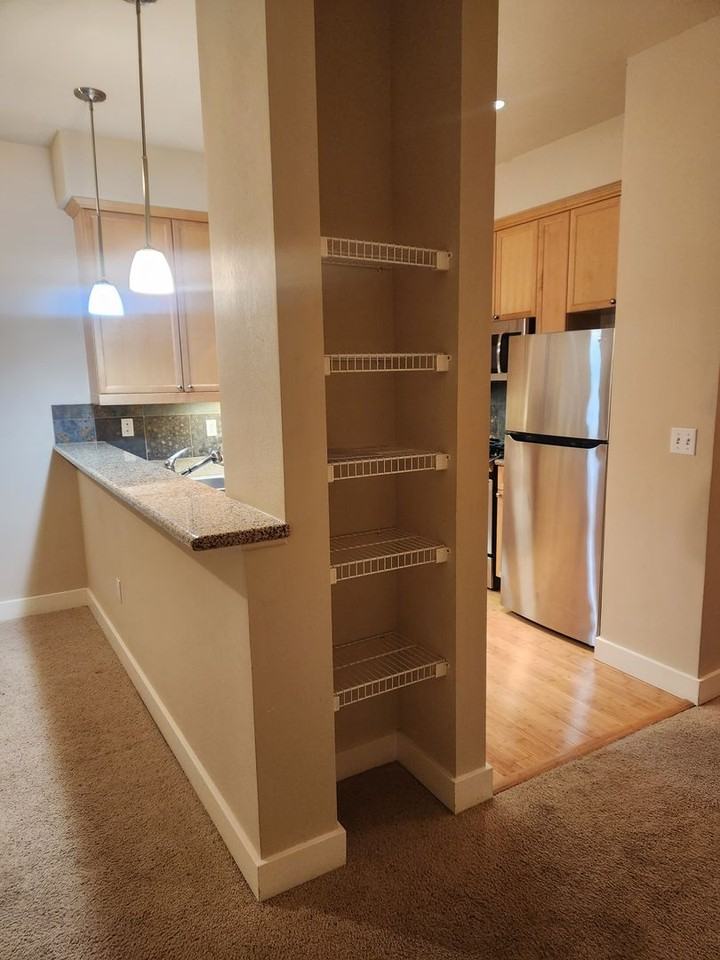 400 Washington Ave - Photo 7 of 24