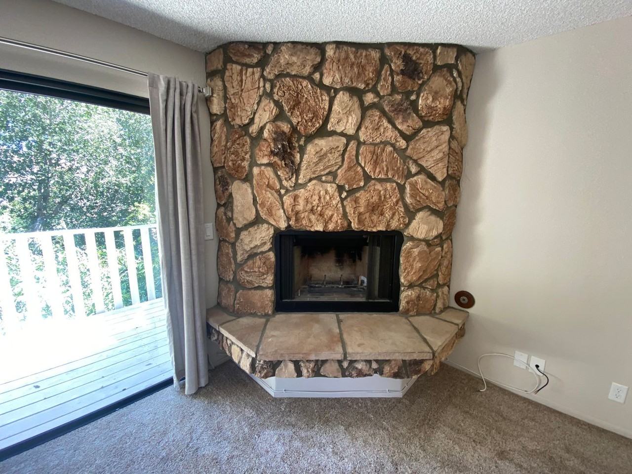 16 Green Ct #21 - Photo 3 of 50