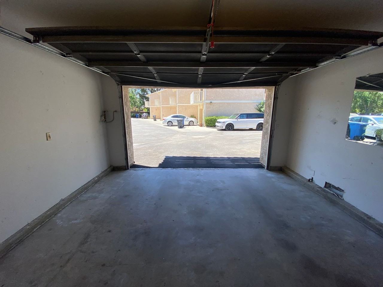 16 Green Ct #21 - Photo 4 of 50