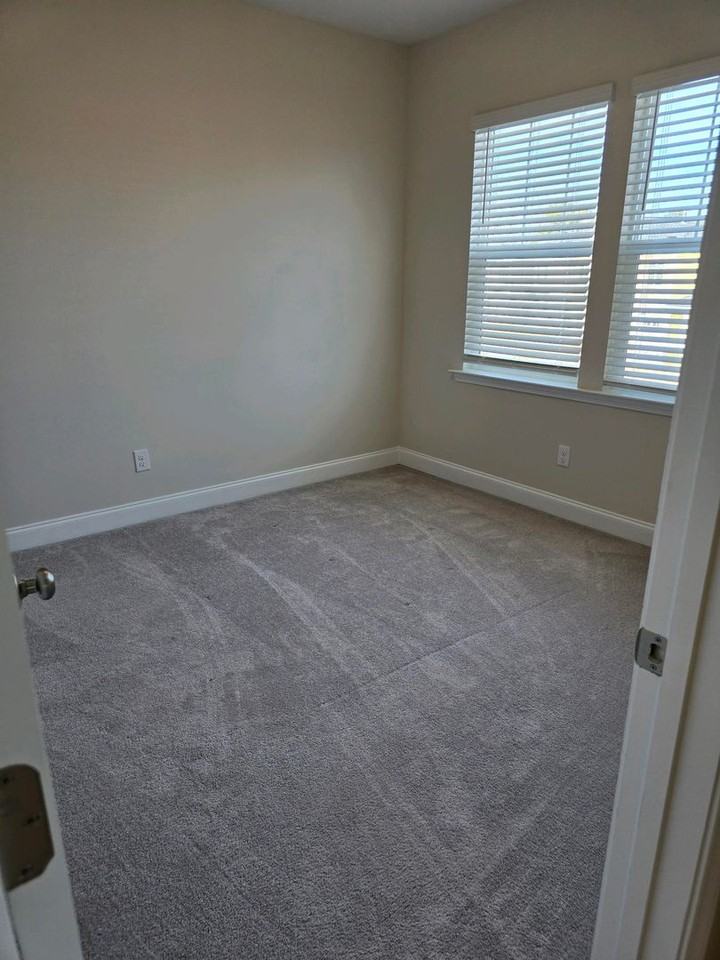 113 Patterson Ave - Photo 7 of 20