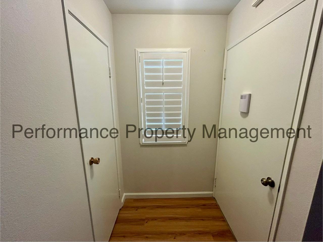 6004 Burke Way - Photo 3 of 20