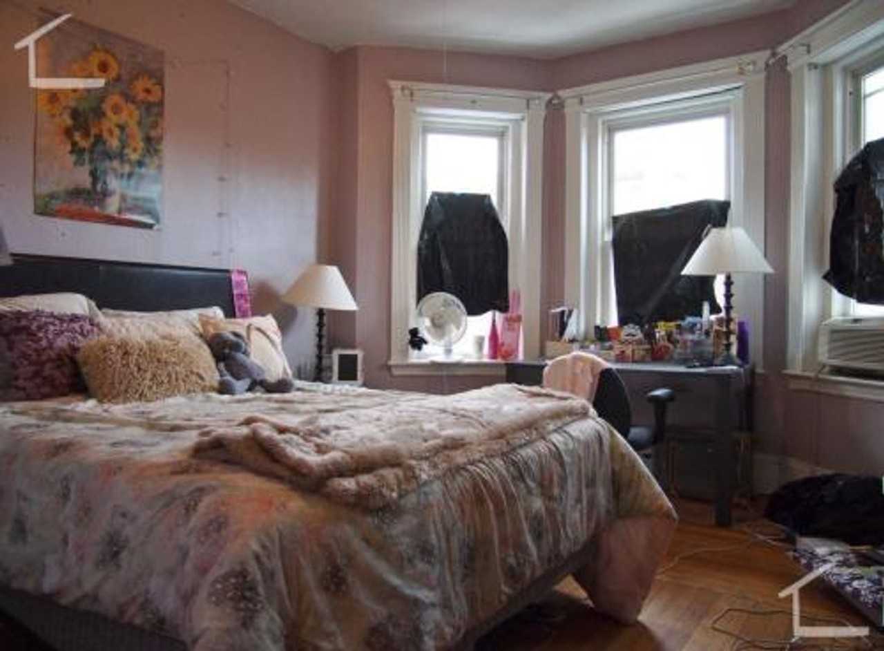 463 Park Drive - Photo 3 of 15