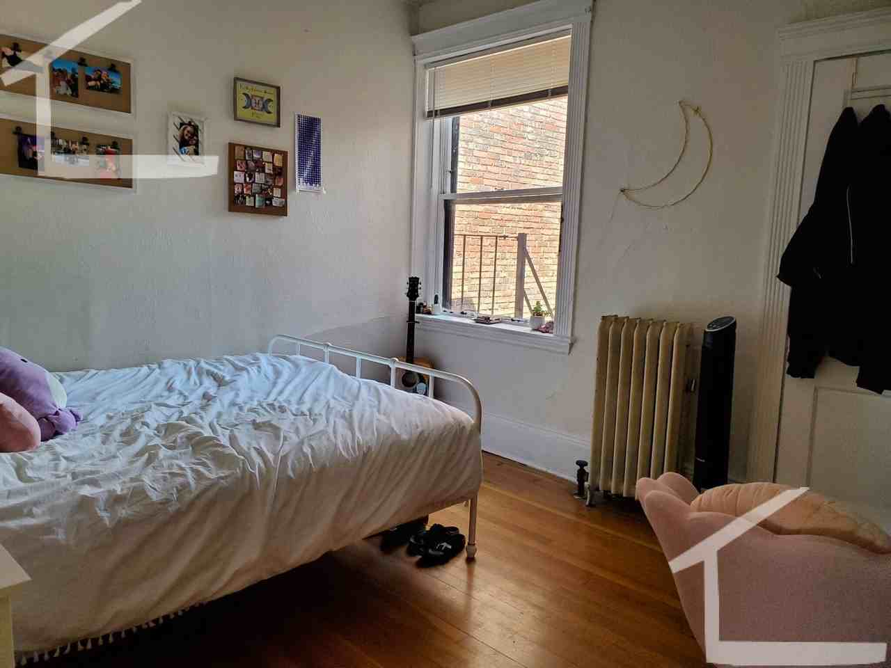 463 Park Drive - Photo 7 of 15