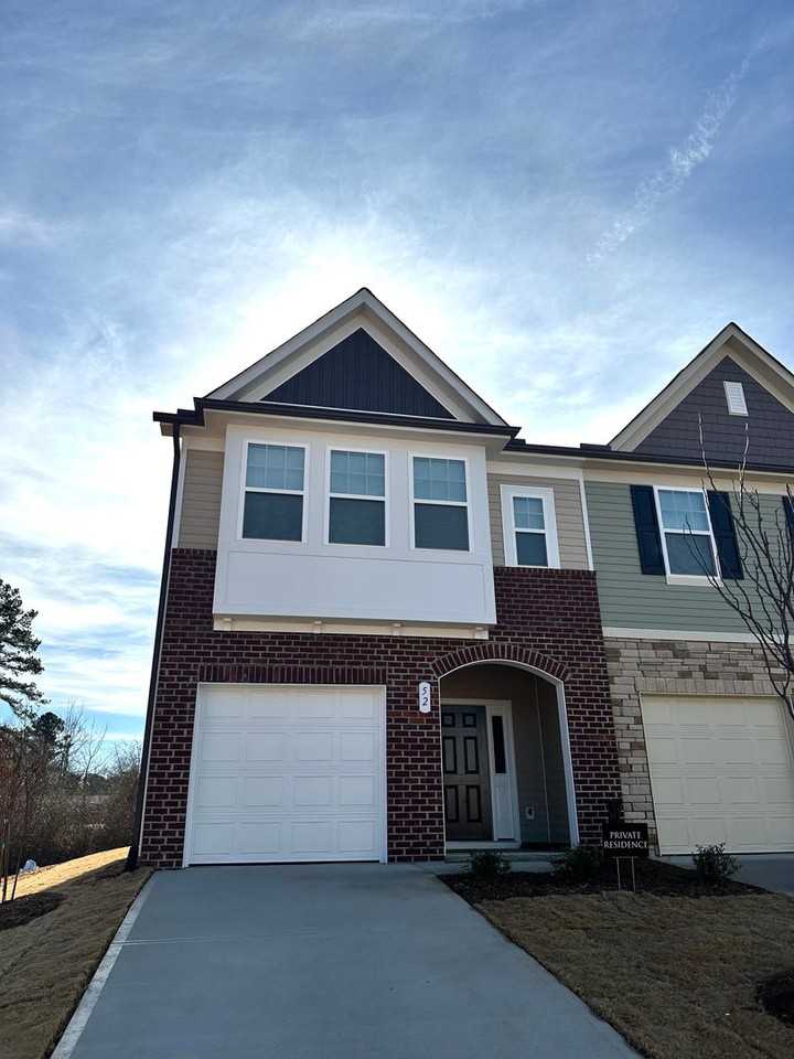 52 Lavender Ln - Photo 2 of 23