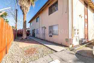 617 30th St - Photo 1 of 1