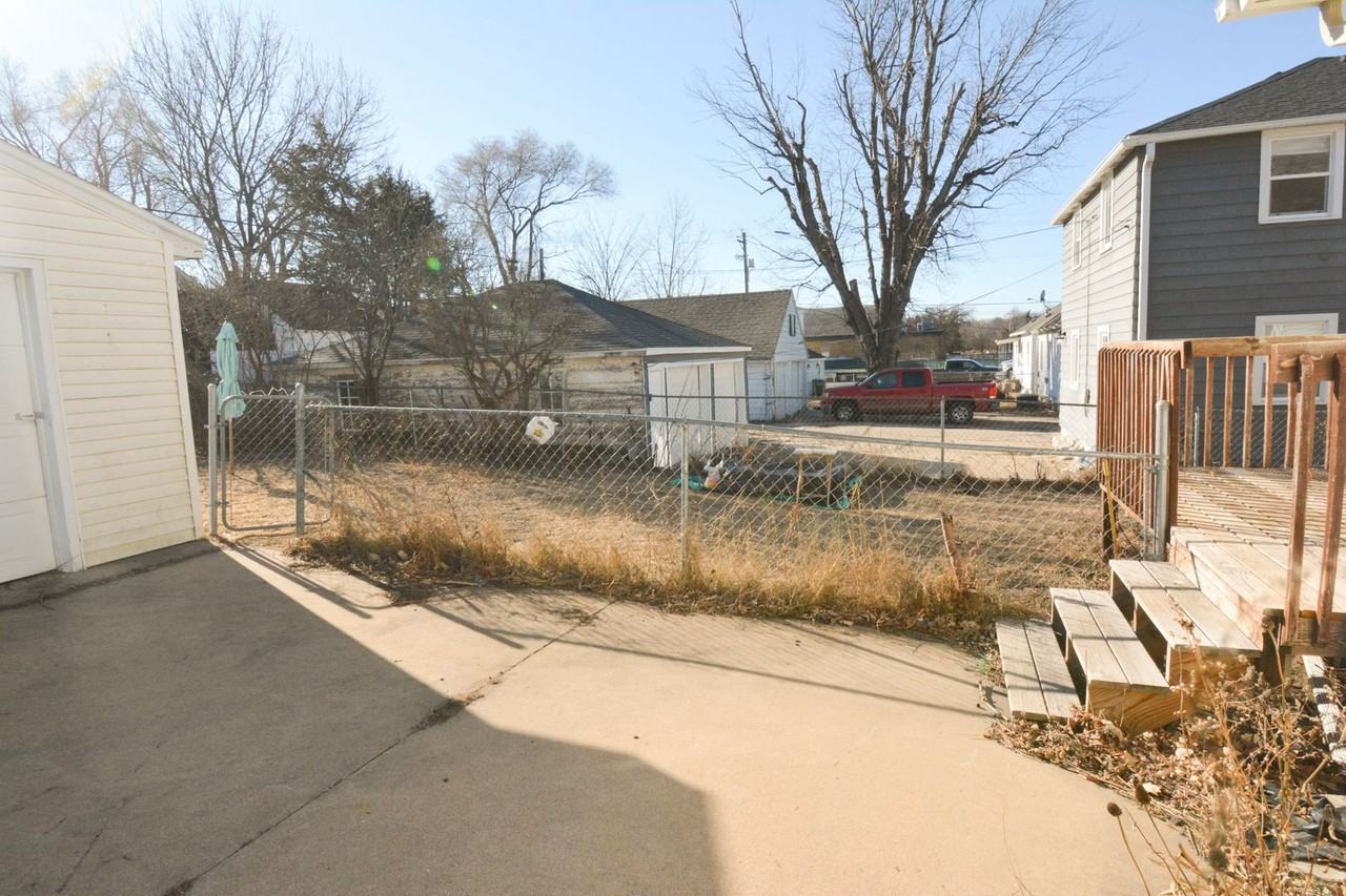 120 9 1/2 St Se - Photo 4 of 13