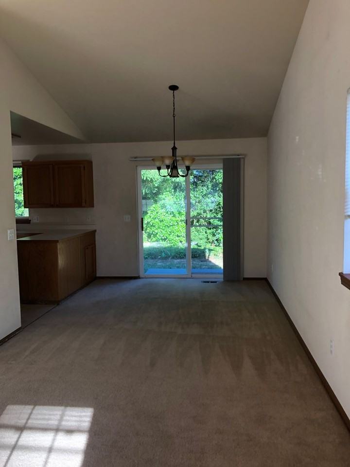 749 Sw Regency Dr - Photo 3 of 19