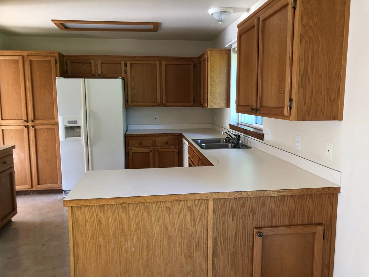 749 Sw Regency Dr - Photo 5 of 19